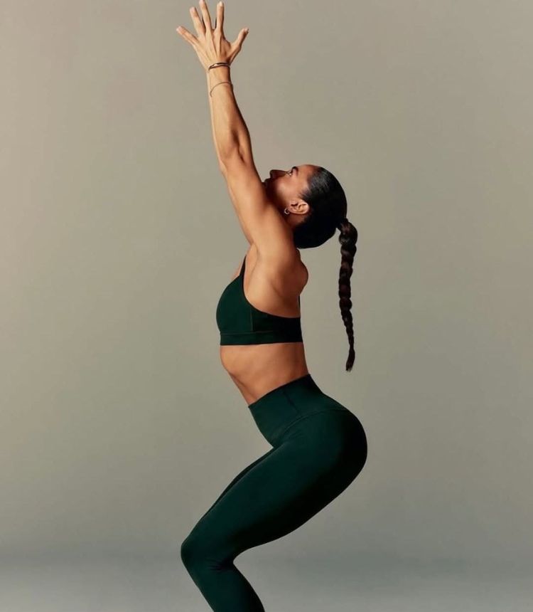 ZOE | LULULEMON